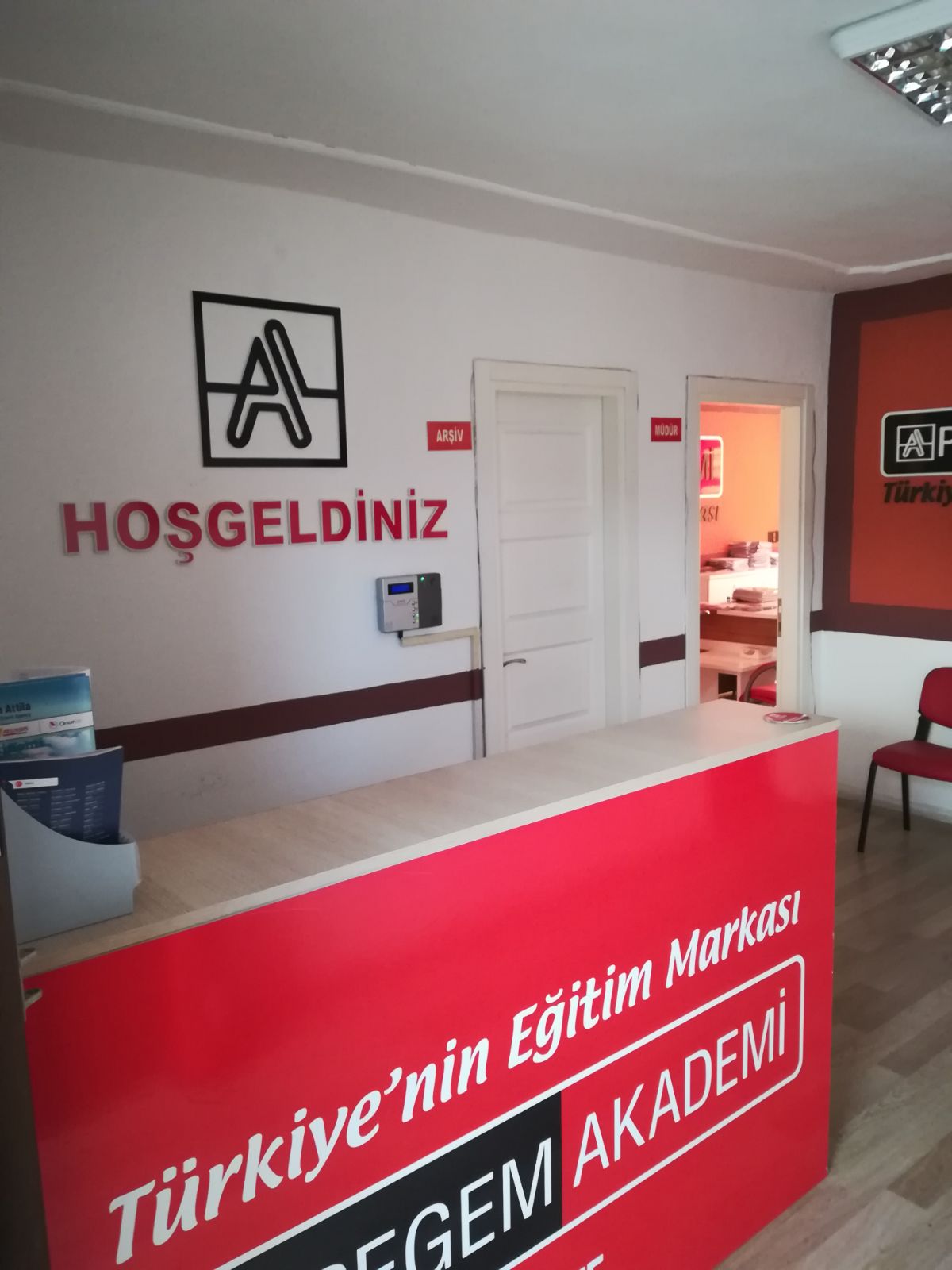 business advertising gallery