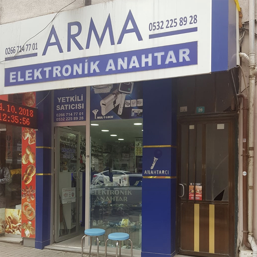 business advertising gallery